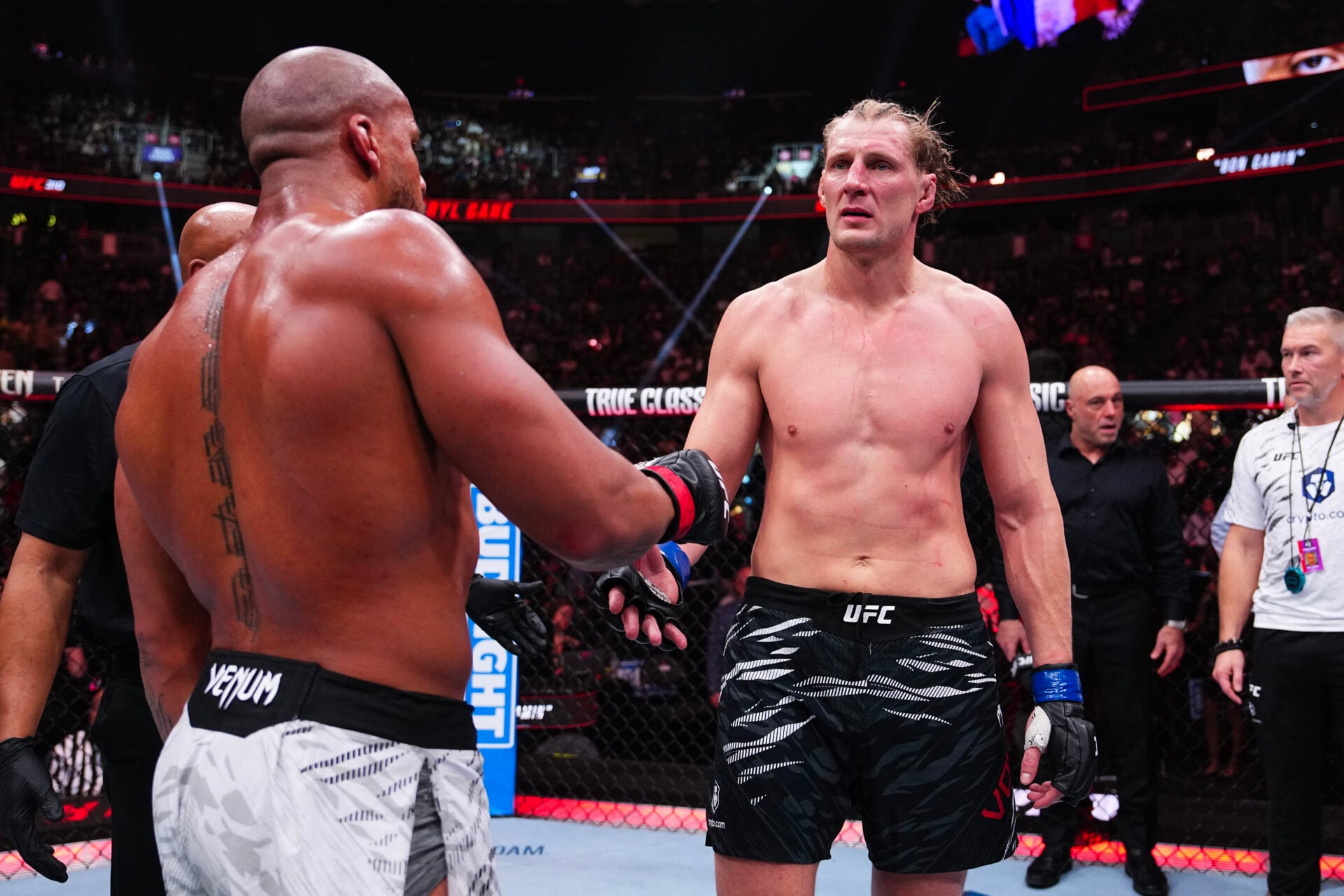 Snubbed UFC heavyweight reacts to Ciryl Gane’s third title fight since being ‘robbed’ against him