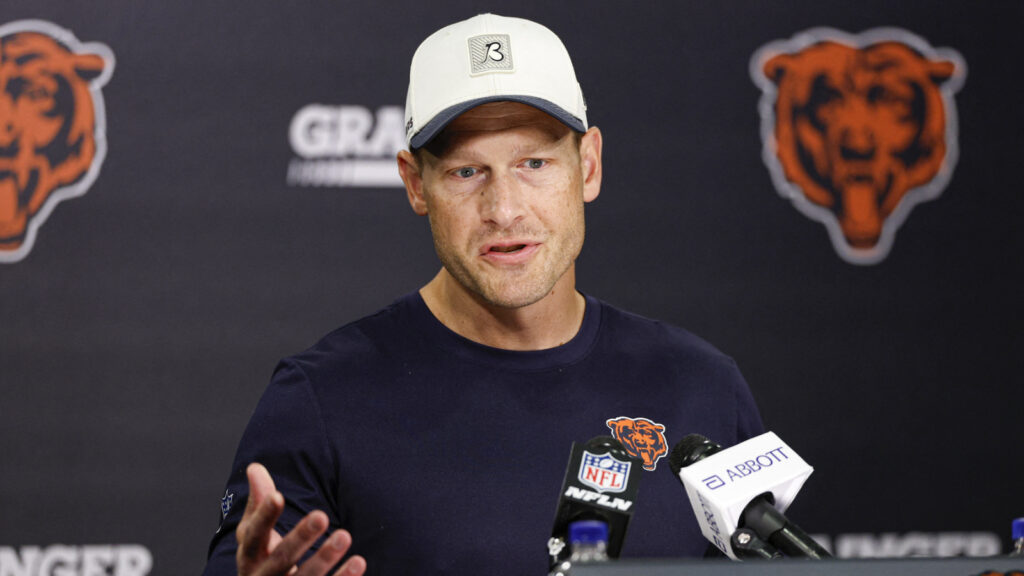 NFL executive sounds alarms about Bears, Ben Johnson after Caleb Williams injury in loss to Vikings