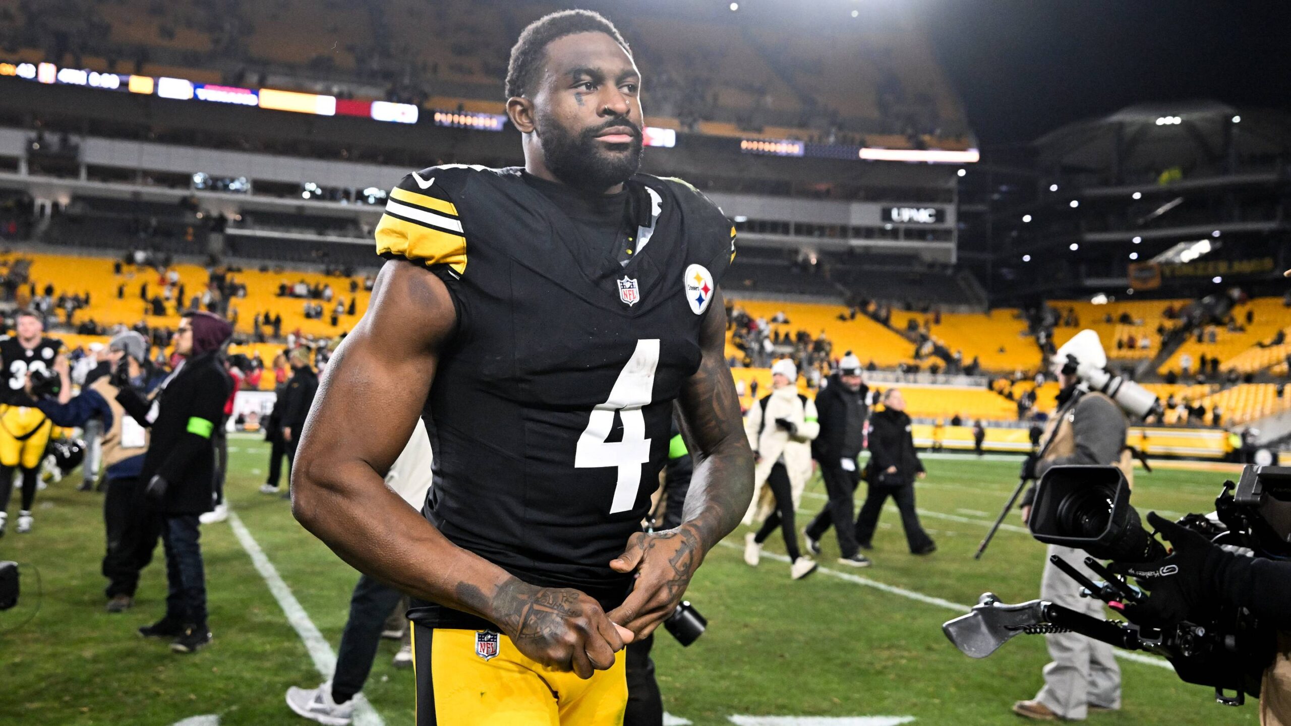 DK Metcalf, Justin Herbert and the highest-paid NFL players who aren’t earning their contracts