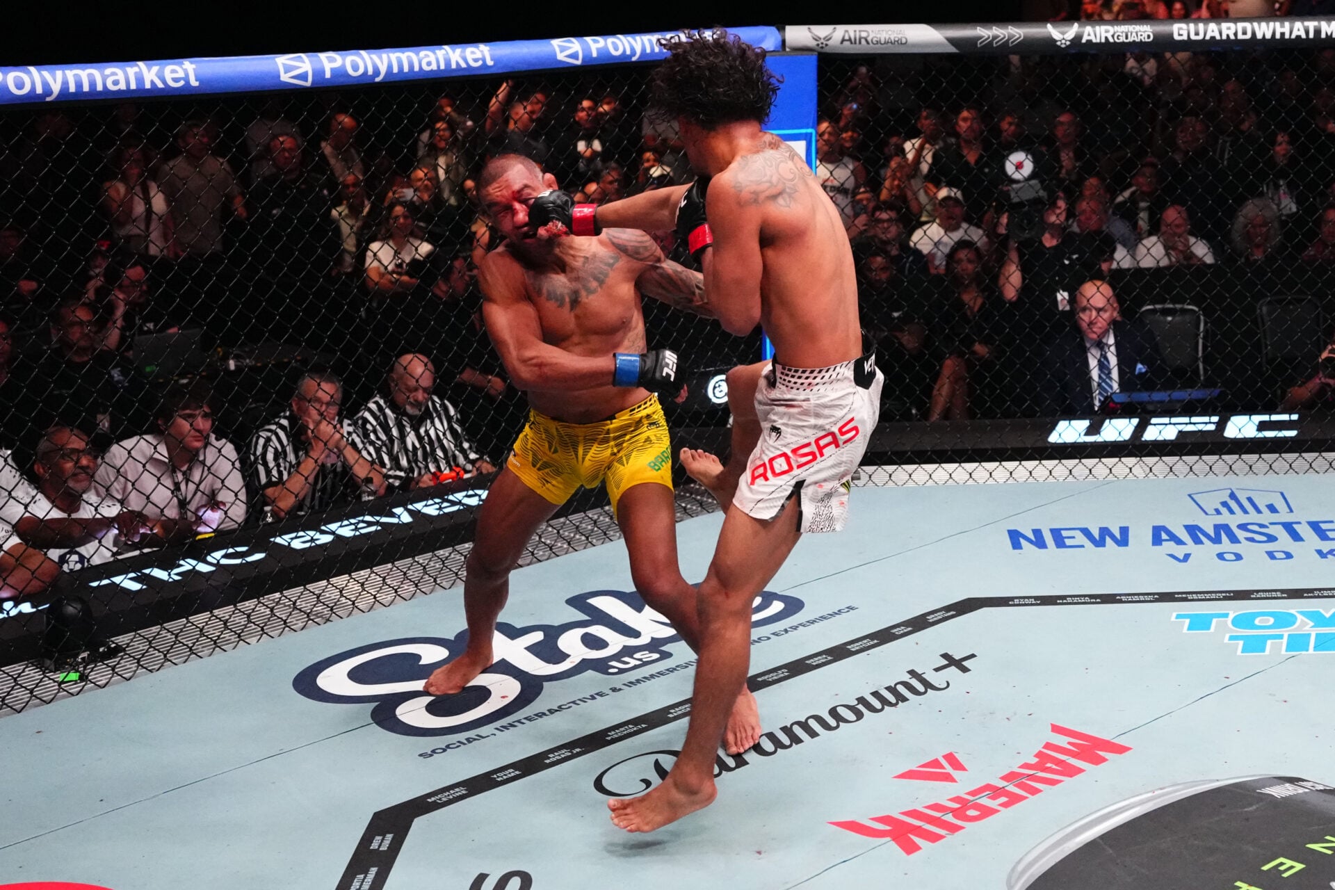 Raul Rosas Jr pleads with fans to pray for rival Raoni Barcelos after wild UFC Vegas 121 finish