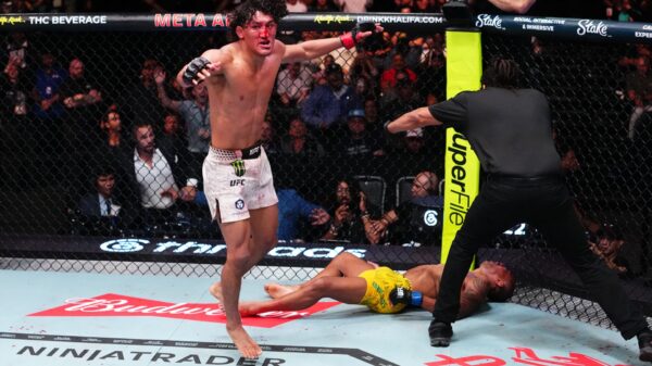 Dana White provides health update on Raoni Barcelos after terrifying KO loss at UFC Vegas 121