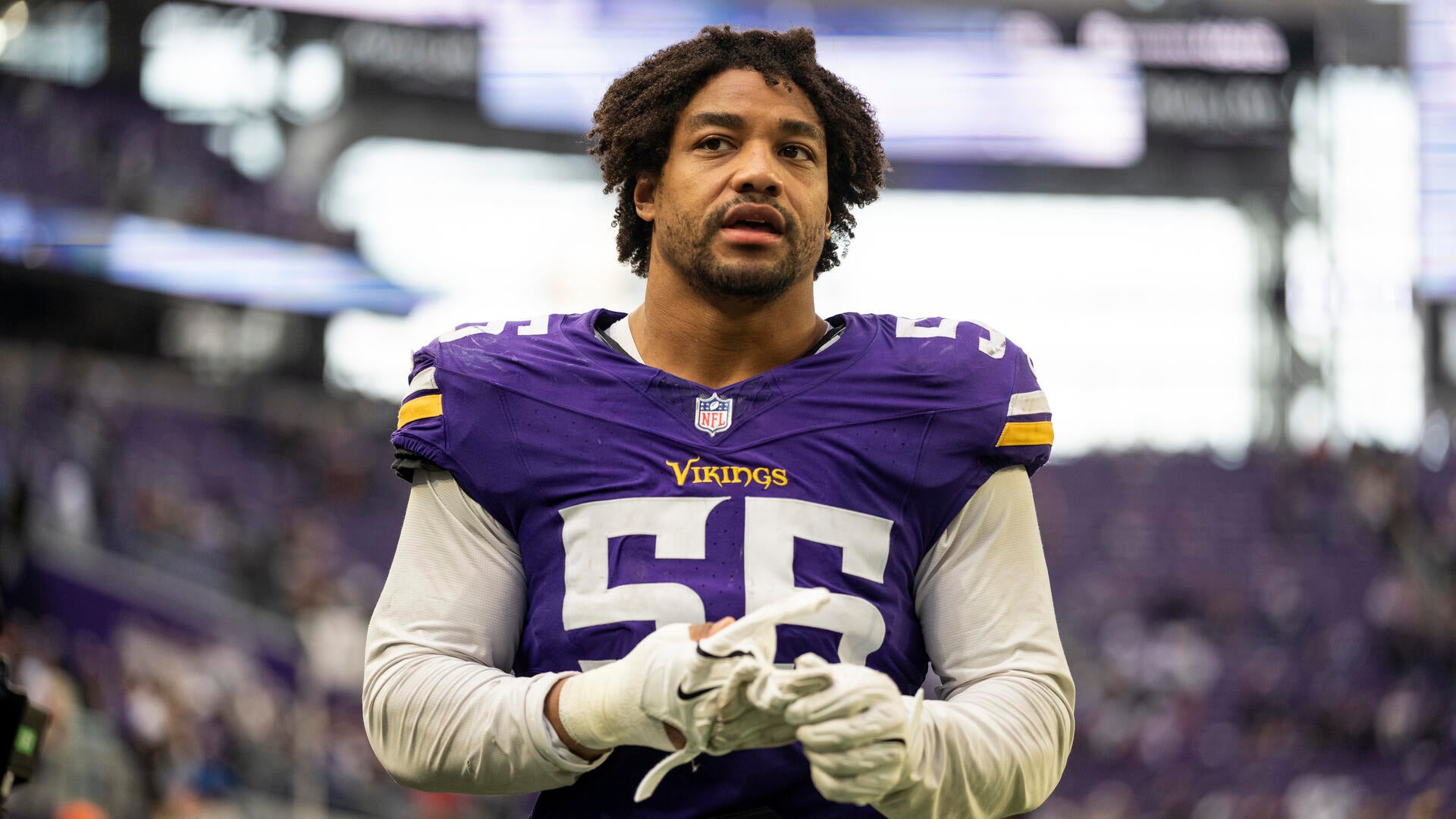 NFL reviewing heated exchange between referee, Vikings’ Eric Wilson