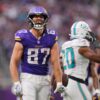 Home Fans Booing a 4-0 Vikings Team in Victory Formation? That’s Bad Form