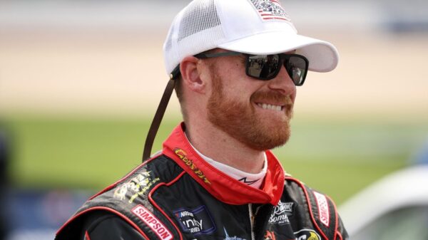 Jeb Burton joins RSS Racing, will drive father Ward Burton’s No. 22