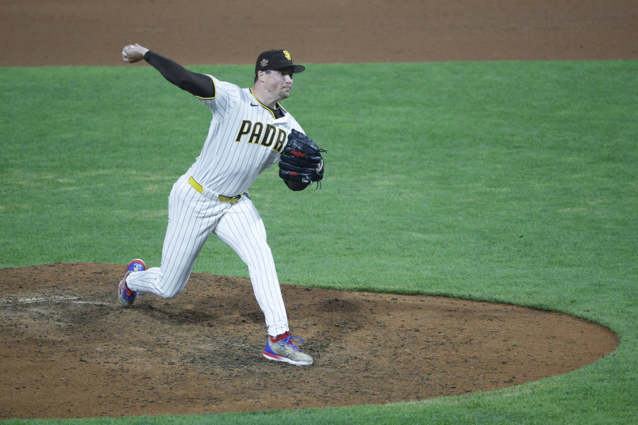 “Get Back to the Yard”: MLB Analyst Gets Honest as MLB’s Paternity Leave Turns Postseason Scene Ugly