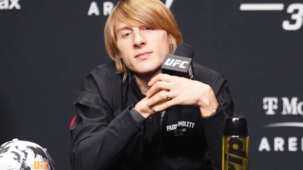 Paddy Pimblett told he has the ‘sexiest accent in the world’ by boxer in bizarre ringside video