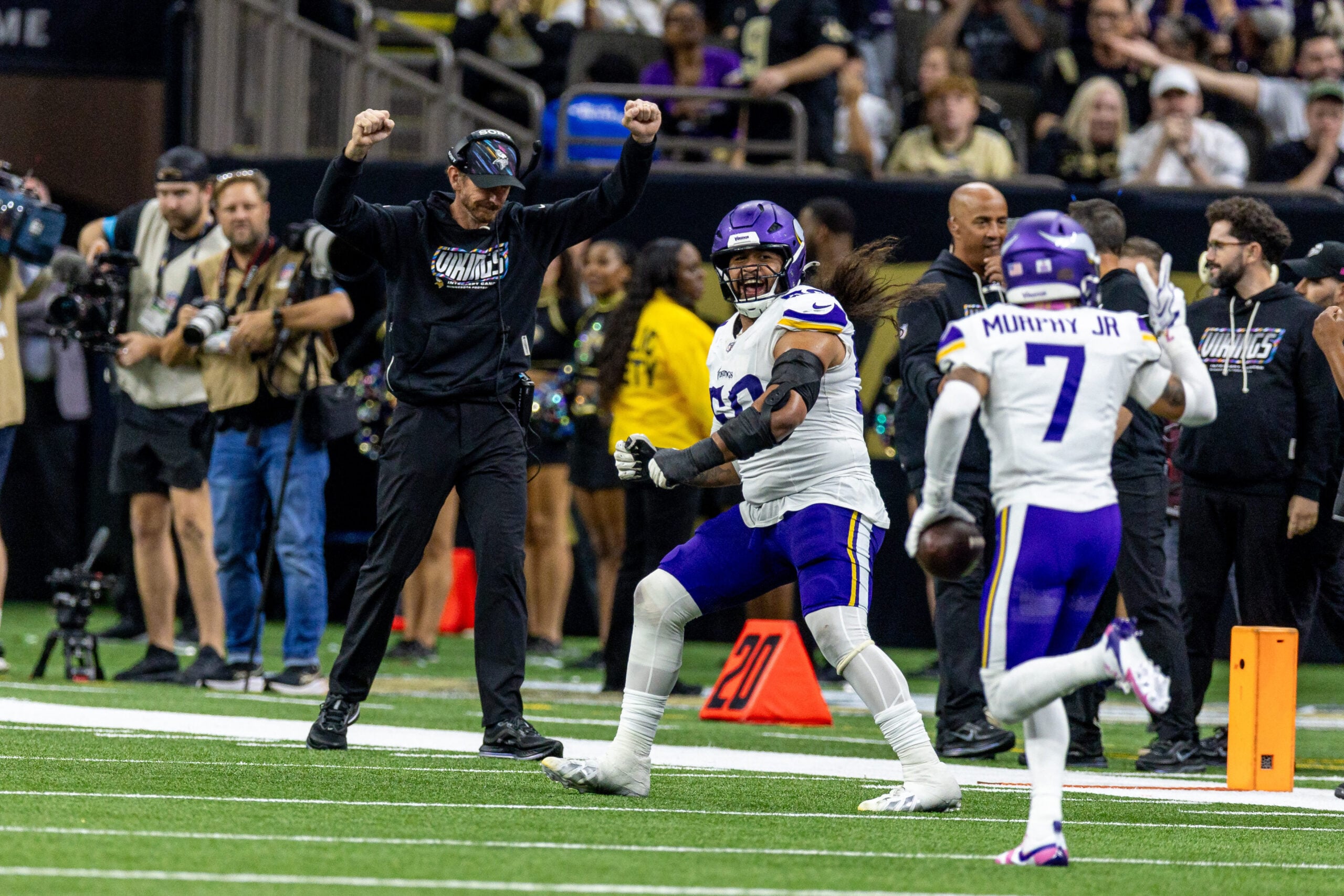 A Welcome Bye Week for 5-0 Vikings After Solid Win in NO and a Wild Week 5 Around the NFL
