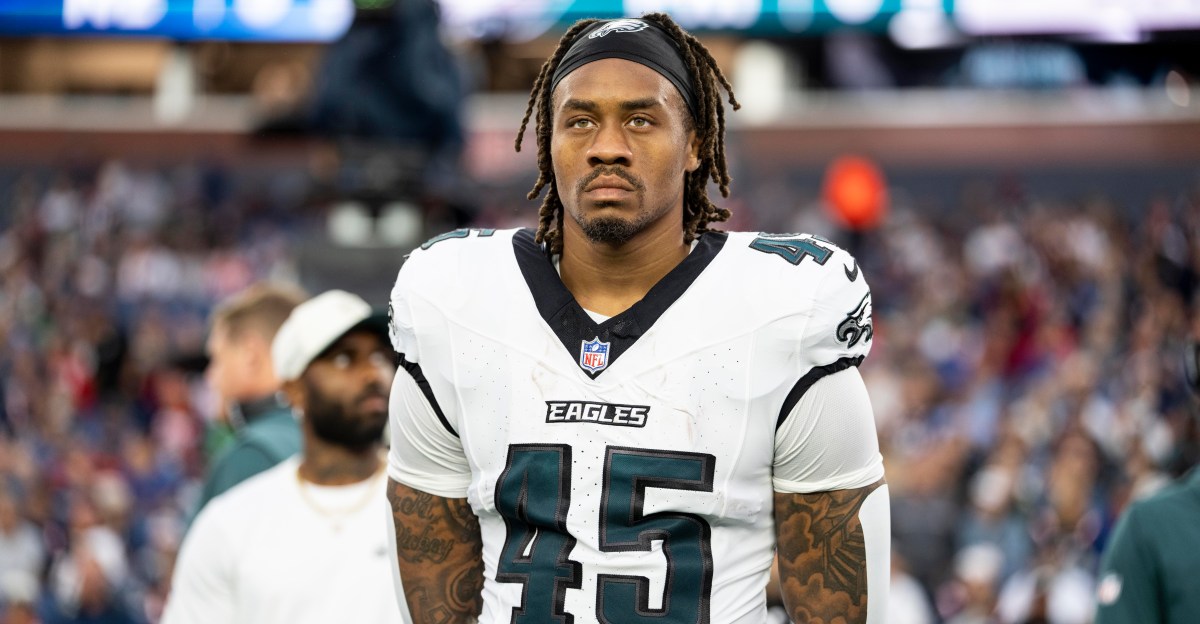 Eagles host familiar running back on free agent visit [UPDATE]