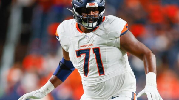 Eagles practice squad news: 2 players signed, 2 players cut