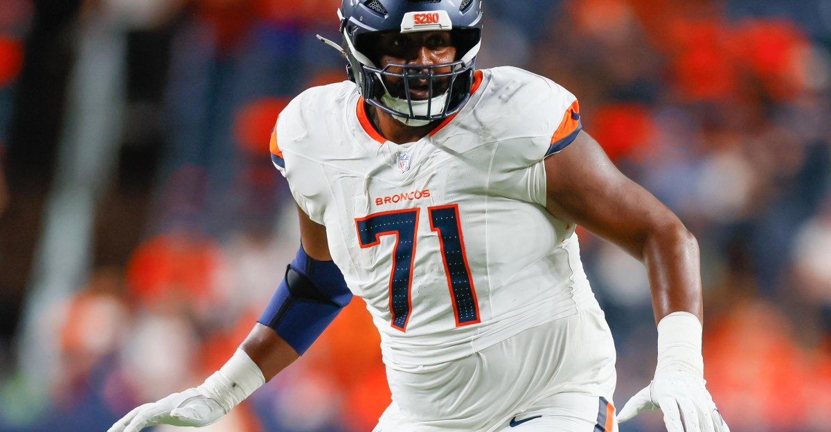 Eagles practice squad news: 2 players signed, 2 players cut