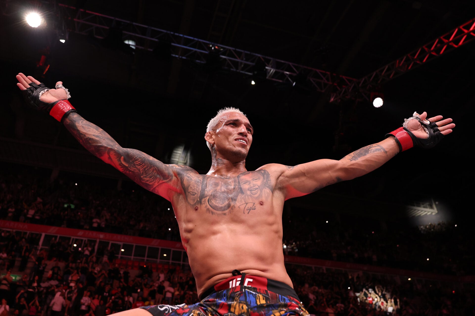 Charles Oliveira expects 155lb title shot after UFC 335: ‘I sell a lot more than Arman Tsarukyan’