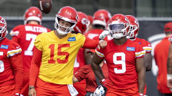 Top 5 NFL Super Bowl Contenders: Brock Purdy and Patrick Mahomes Lead the Way